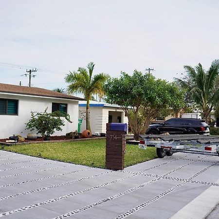 House In Dania Beach Exteriér fotografie