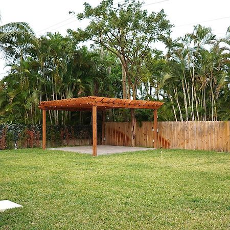 House In Dania Beach Exteriér fotografie